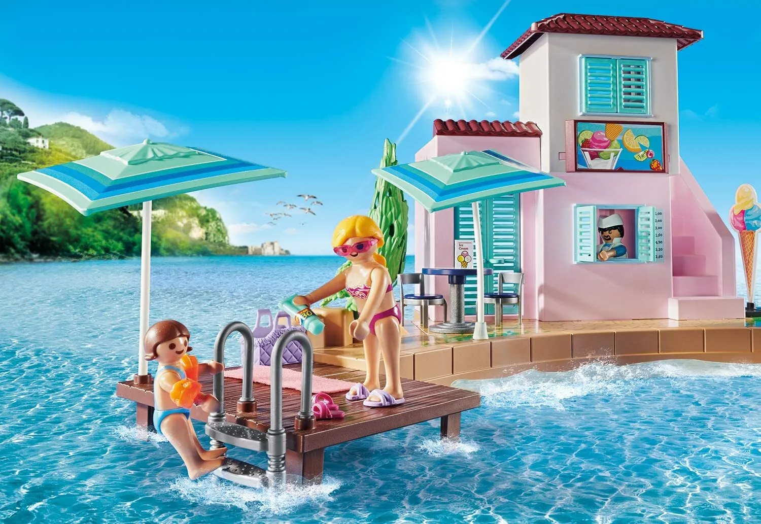 Family Fun - Waterfront Ice Cream Shop 70279