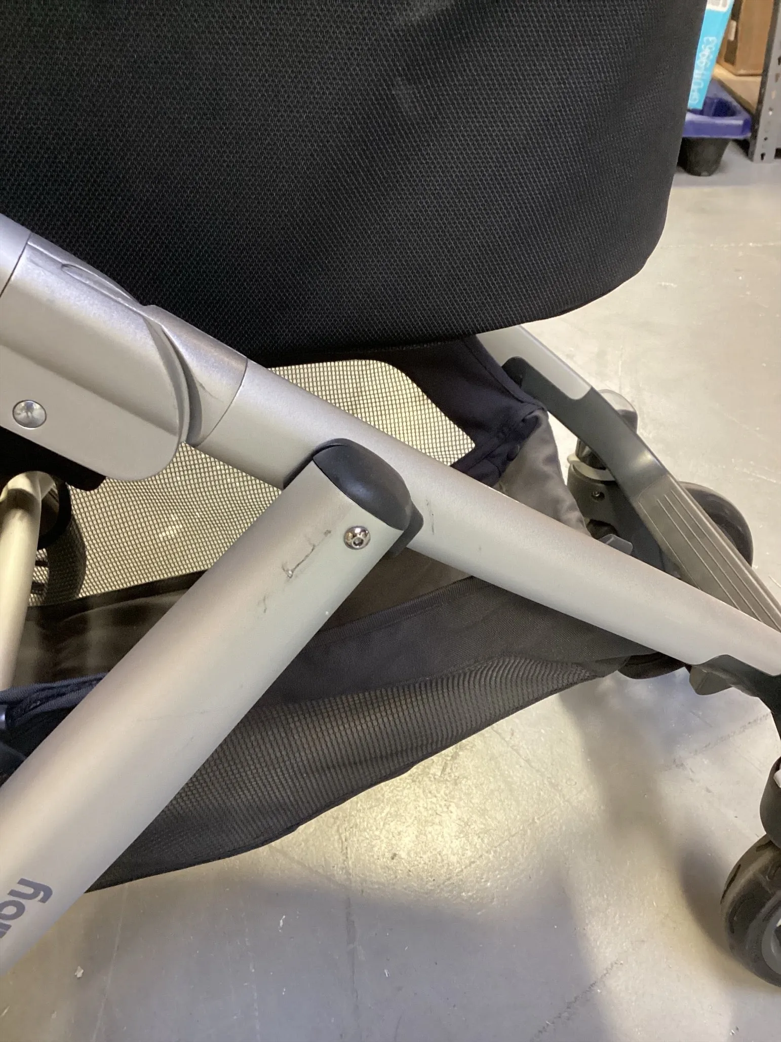 Vista V2 Stroller - Gregory Bassinet and Frame only (See Description)