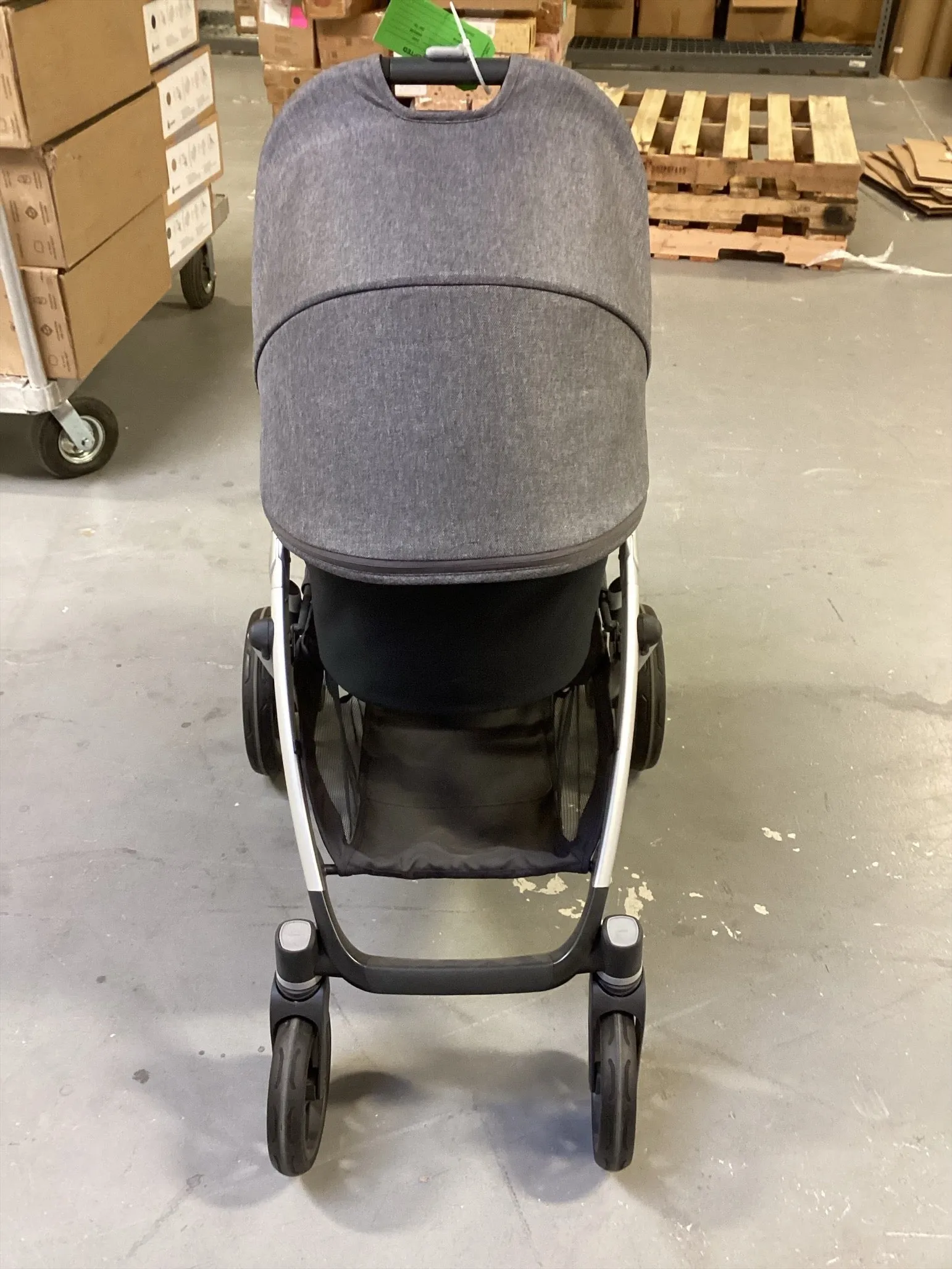 Vista V2 Stroller - Gregory Bassinet and Frame only (See Description)